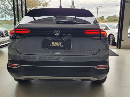 VOLKSWAGEN-NIVUS-1.0 200 TSI TOTAL FLEX HIGHLINE AUTOMÁTICO VOLKSWAGEN-NIVUS-2024