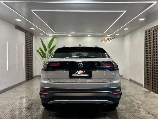 VOLKSWAGEN-NIVUS-1.0 200 TSI TOTAL FLEX HIGHLINE AUTOMÁTICO VOLKSWAGEN-NIVUS-2023