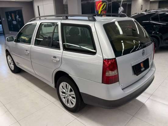 VOLKSWAGEN-PARATI-2005