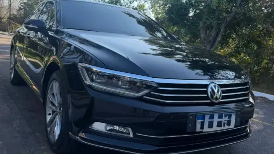 VOLKSWAGEN-PASSAT-2018