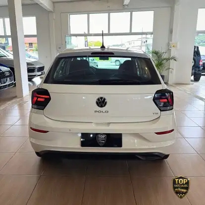 VOLKSWAGEN-POLO-2024