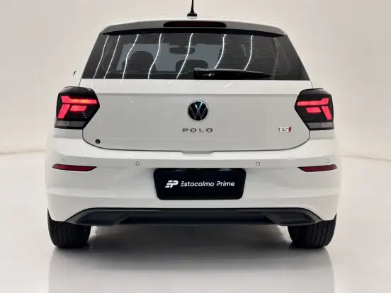 VOLKSWAGEN-POLO-2023