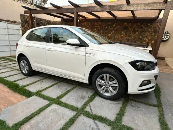 VOLKSWAGEN-POLO-1.0 200 TSI COMFORTLINE AUTOMÁTICO VOLKSWAGEN-POLO-2019
