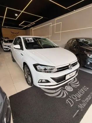 VOLKSWAGEN POLO 1.0 200 TSI HIGHLINE AUTOMÁTICO