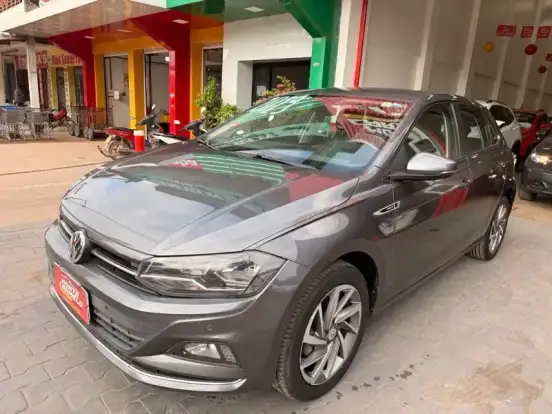 VOLKSWAGEN-POLO-2019