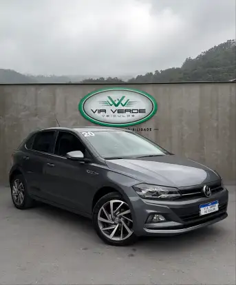 VOLKSWAGEN-POLO-2019