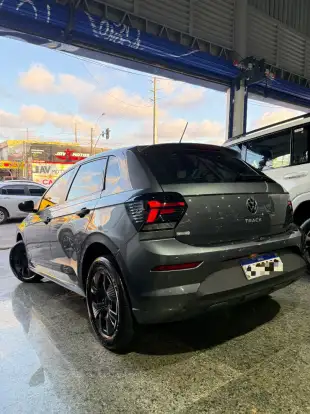 VOLKSWAGEN-POLO-2023