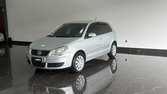 VOLKSWAGEN POLO 1.6 MI 8V FLEX 4P MANUAL