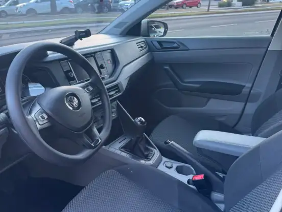 VOLKSWAGEN-POLO-1.6 MSI TOTAL FLEX MANUAL VOLKSWAGEN-POLO-2019