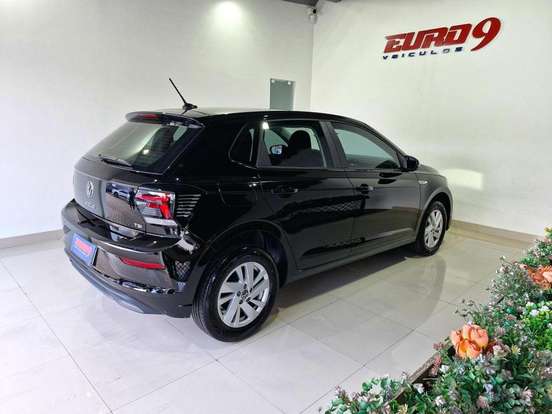 VOLKSWAGEN-POLO-1.0 170 TSI COMFORTLINE AUTOMÁTICO VOLKSWAGEN-POLO-2024