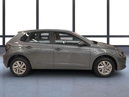 VOLKSWAGEN-POLO-2024