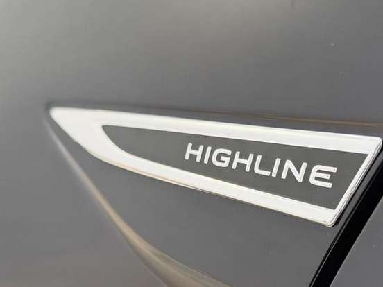 VOLKSWAGEN-POLO-1.0 170 TSI HIGHLINE AUTOMÁTICO VOLKSWAGEN-POLO-2023