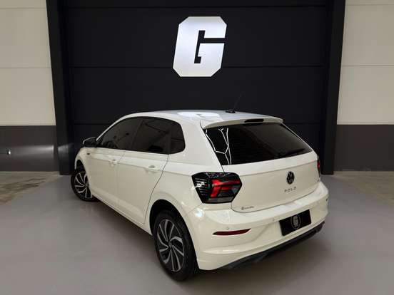 VOLKSWAGEN-POLO-2025