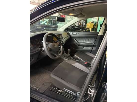 VOLKSWAGEN-POLO-2023