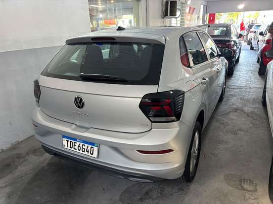 VOLKSWAGEN-POLO-2024