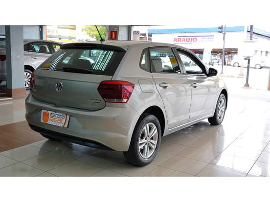 VOLKSWAGEN-POLO-1.0 200 TSI COMFORTLINE AUTOMÁTICO VOLKSWAGEN-POLO-2018