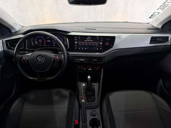 VOLKSWAGEN-POLO-1.0 200 TSI HIGHLINE AUTOMÁTICO VOLKSWAGEN-POLO-2019