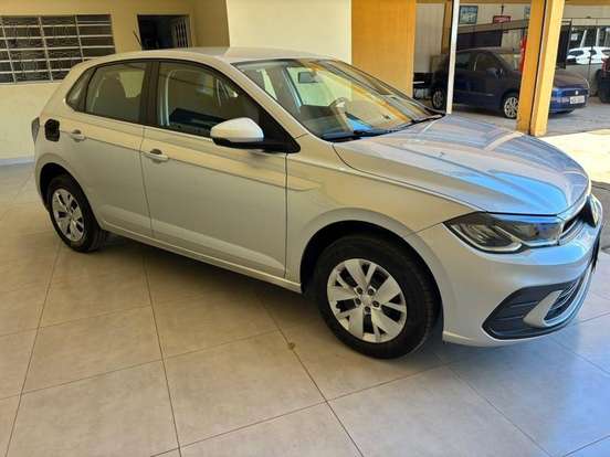 VOLKSWAGEN-POLO-2023