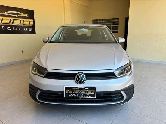 VOLKSWAGEN-POLO-2023