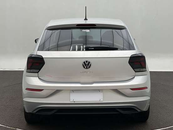 VOLKSWAGEN-POLO-2024