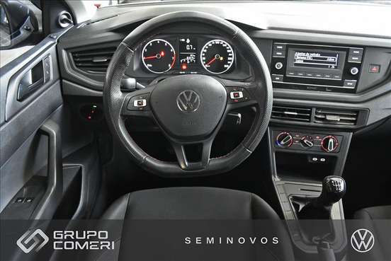 VOLKSWAGEN-POLO-2023
