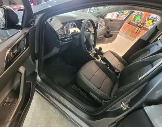 VOLKSWAGEN-POLO-2025