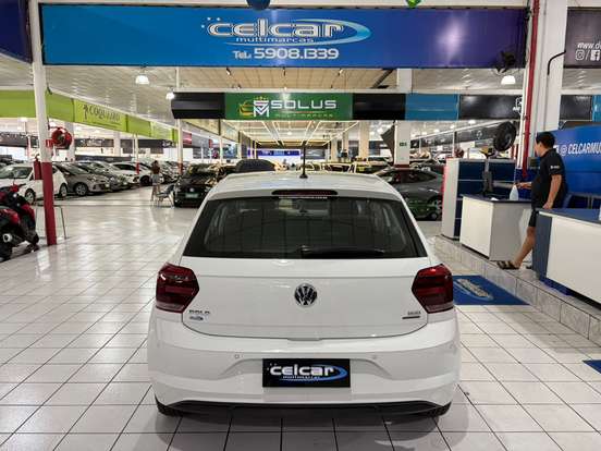 VOLKSWAGEN-POLO-2018
