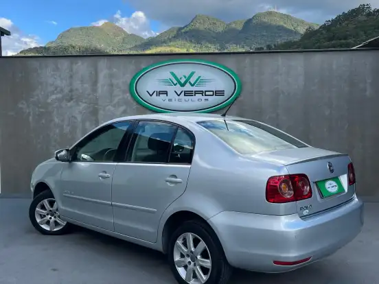 VOLKSWAGEN-POLO SEDAN-1.6 MI COMFORTLINE 8V FLEX 4P MANUAL VOLKSWAGEN-POLO SEDAN-2012