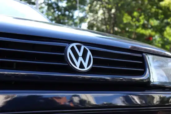 VOLKSWAGEN-QUANTUM-1995