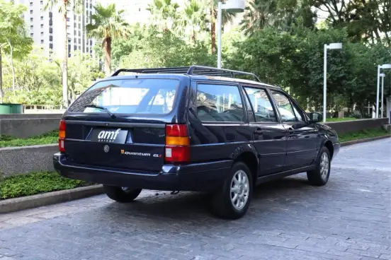 VOLKSWAGEN-QUANTUM-1995