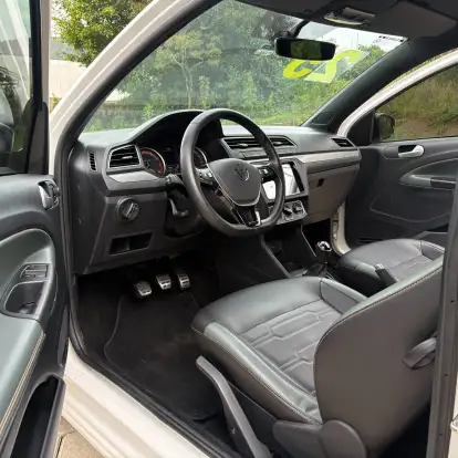 VOLKSWAGEN-SAVEIRO-2024