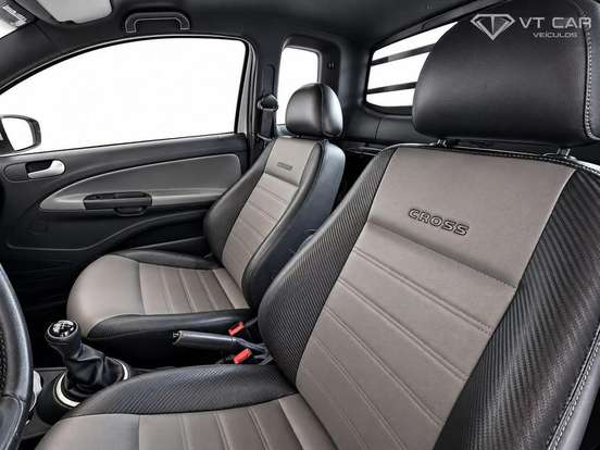 VOLKSWAGEN-SAVEIRO-2014