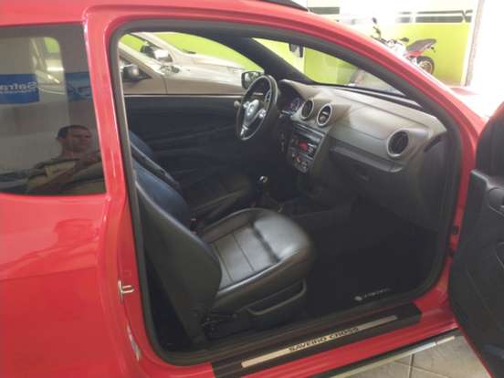 VOLKSWAGEN-SAVEIRO-2014