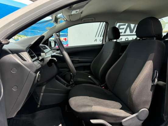 VOLKSWAGEN-SAVEIRO-2023