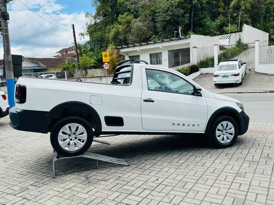 VOLKSWAGEN-SAVEIRO-2025