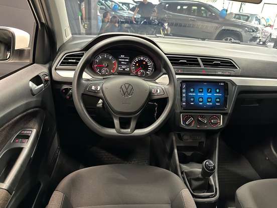 VOLKSWAGEN-SAVEIRO-2024