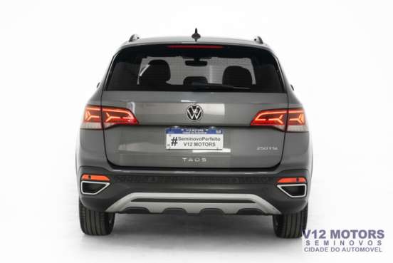 VOLKSWAGEN-TAOS-2022