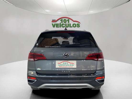 VOLKSWAGEN-TAOS-1.4 250 TSI TOTAL FLEX HIGHLINE AUTOMÁTICO VOLKSWAGEN-TAOS-2024