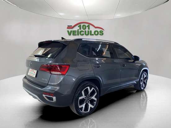 VOLKSWAGEN-TAOS-1.4 250 TSI TOTAL FLEX HIGHLINE AUTOMÁTICO VOLKSWAGEN-TAOS-2024