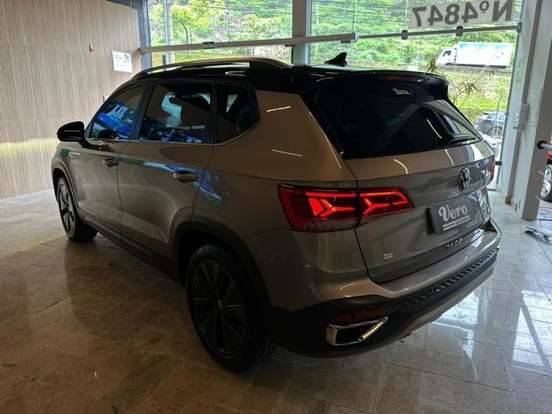 VOLKSWAGEN-TAOS-1.4 250 TSI TOTAL FLEX HIGHLINE AUTOMÁTICO VOLKSWAGEN-TAOS-2021