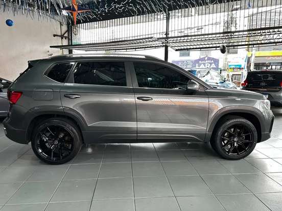 VOLKSWAGEN-TAOS-1.4 250 TSI TOTAL FLEX HIGHLINE AUTOMÁTICO VOLKSWAGEN-TAOS-2021
