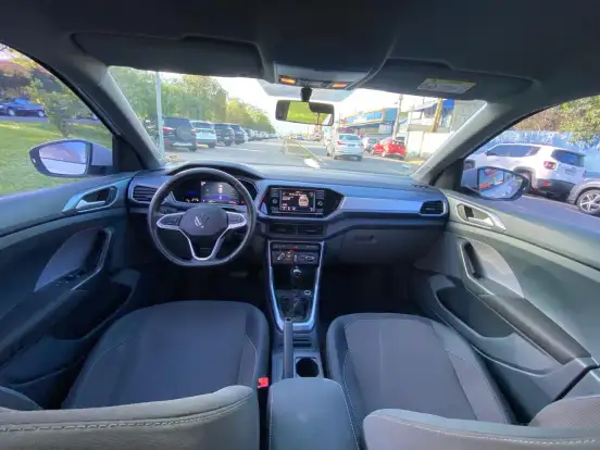 VOLKSWAGEN-T-CROSS-2023