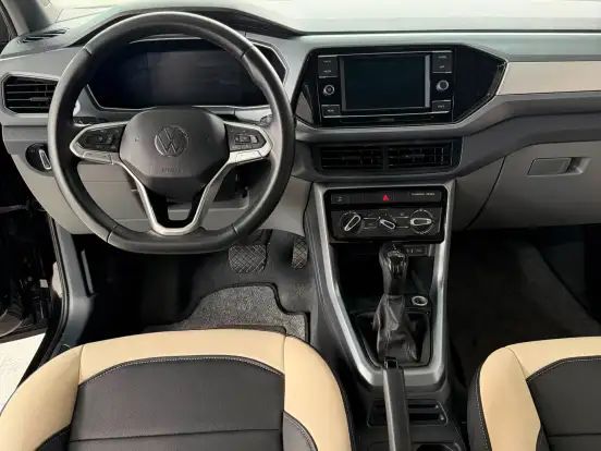 VOLKSWAGEN-T-CROSS-1.0 200 TSI TOTAL FLEX AUTOMÁTICO VOLKSWAGEN-T-CROSS-2023