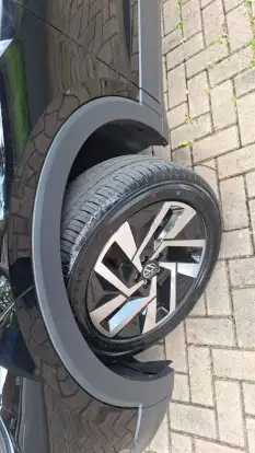 VOLKSWAGEN-T-CROSS-2025