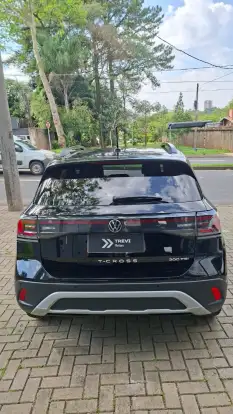 VOLKSWAGEN-T-CROSS-2025