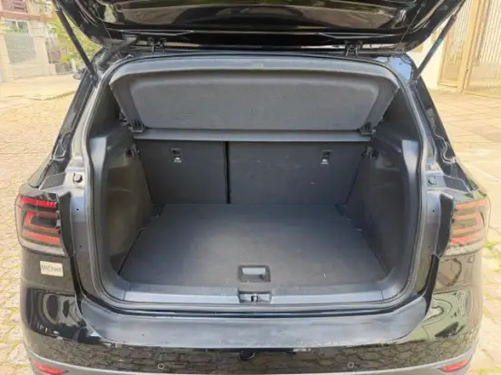 VOLKSWAGEN-T-CROSS-2021