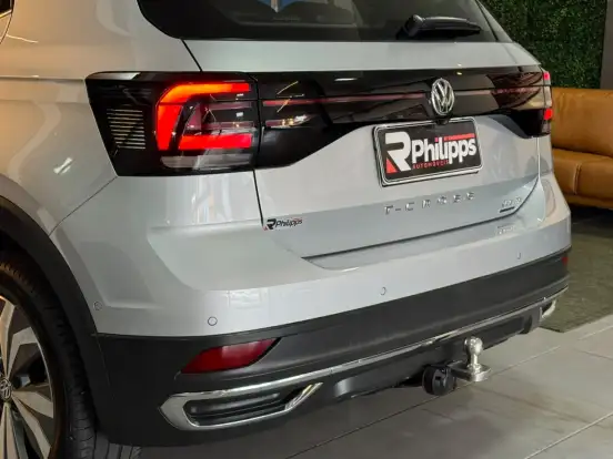 VOLKSWAGEN-T-CROSS-2019