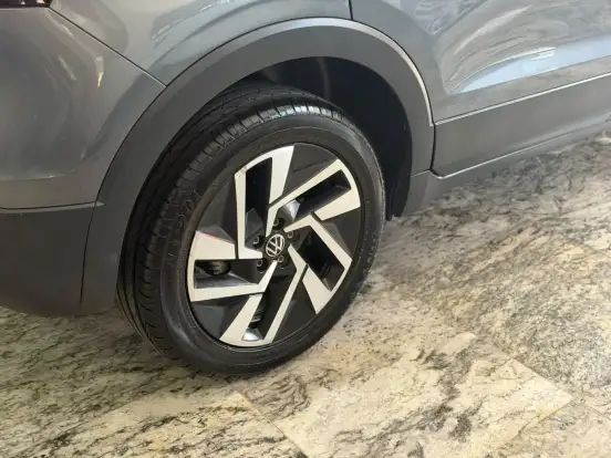 VOLKSWAGEN-T-CROSS-2024