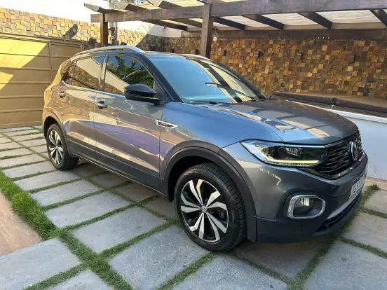 VOLKSWAGEN-T-CROSS-2021
