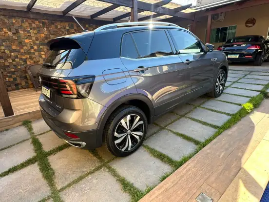 VOLKSWAGEN-T-CROSS-1.4 250 TSI TOTAL FLEX HIGHLINE AUTOMÁTICO VOLKSWAGEN-T-CROSS-2021